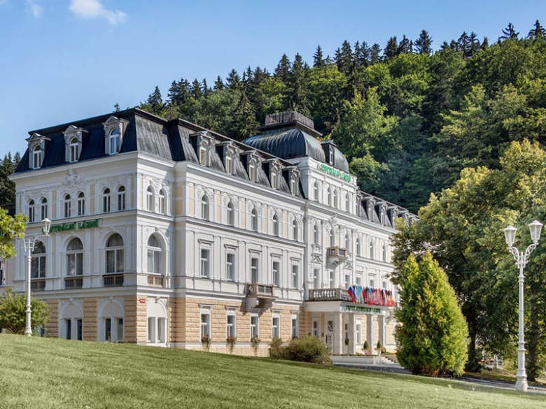 01. Exteriér hotel Centrální Lázně=Exterier Hotel Centrální Lázně